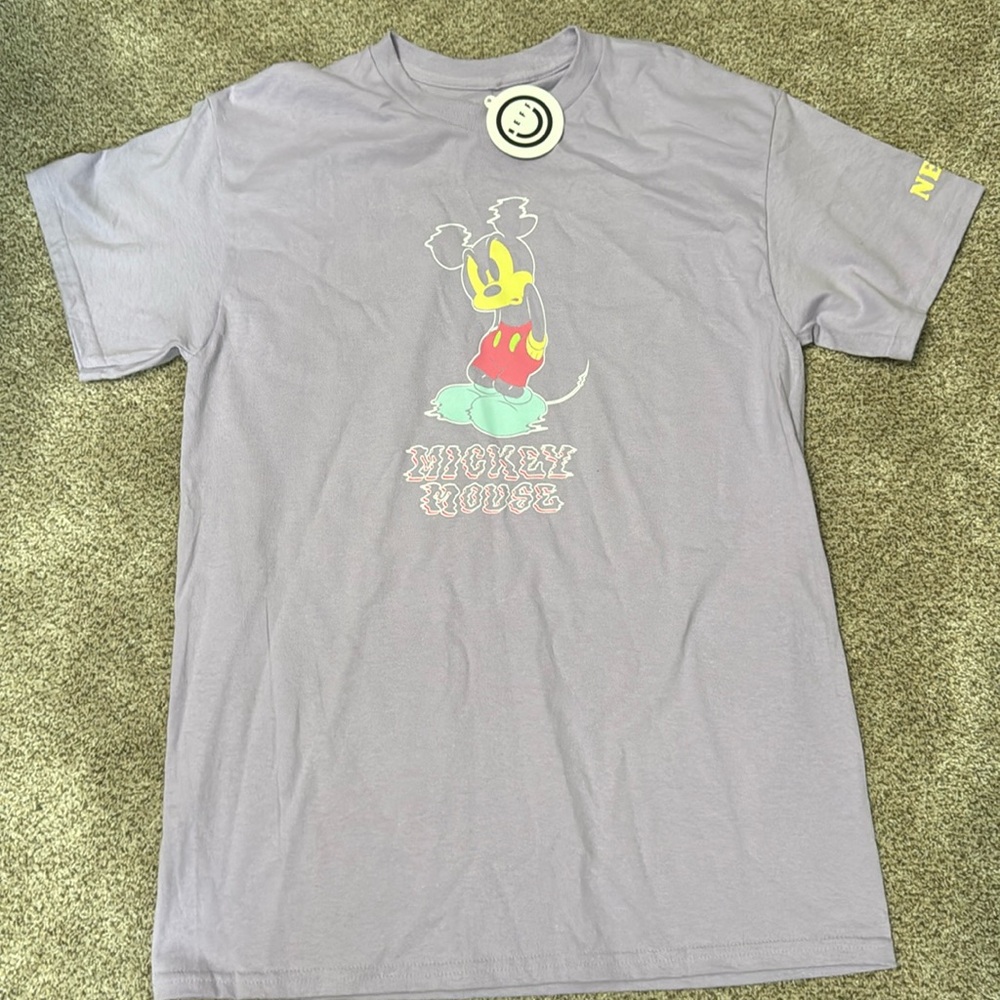 Disney Mickey Mouse t shirt size M NWT - Picture 1 of 3